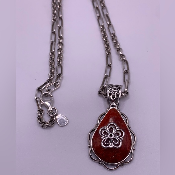 Silpada’s Sterling FIERY PERSONALITY Reversible Pendant & TIMELESS Chain Set - Picture 13 of 13